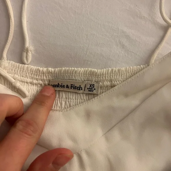 Abercrombie Tank Top Bundle - Picture 3 of 3